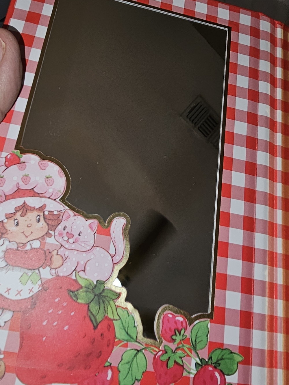 Strawberry Shortcake Eyeshadow Palatte/Mini Metal Tumbler w/Metal Straw - Picture 4 of 16